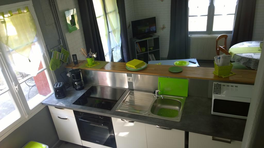 Les Gites de Castera Aire-sur-lʼAdour Exterior foto