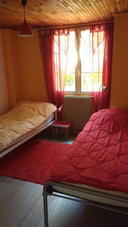 Les Gites de Castera Aire-sur-lʼAdour Exterior foto